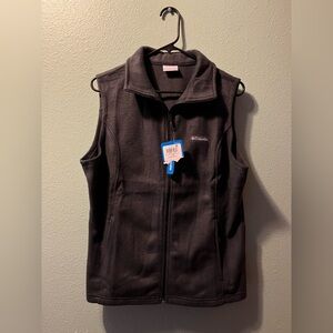 Columbia Charcoal Sleeveless Vest
